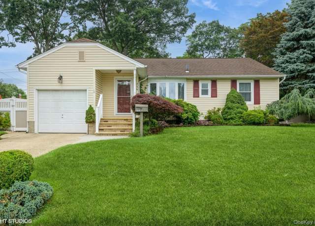 Property at 776 Blackstone Ave, East Meadow, NY 11554, 3 beds, 2 baths