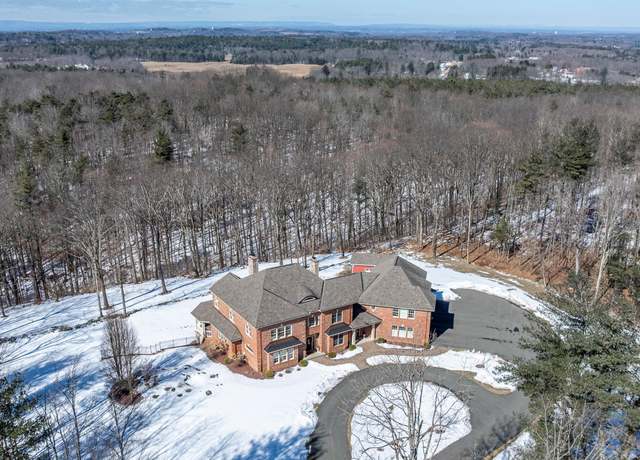 Property at 55 Mountain View Dr, NY 12018, 5 beds, 5 baths