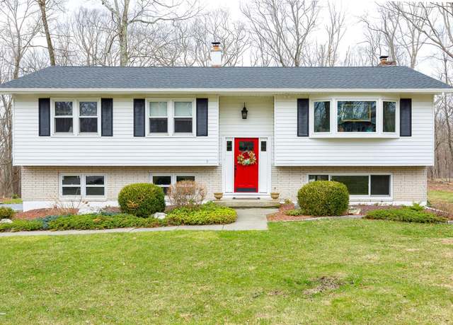 Property at 51 Jack And Jill Rd, Poughquag, NY 12570, 3 beds, 2 baths