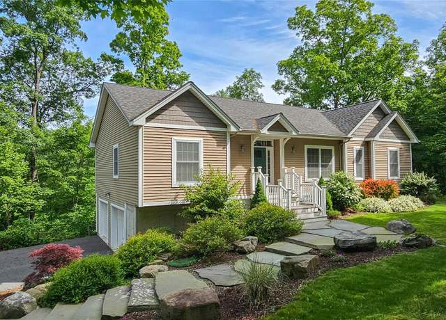 Property at 72 Greencrest Rd, Goshen, NY 10924, 3 beds, 2 baths