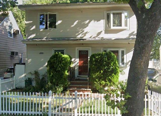 Property at 164-75 Underhill Ave, Fresh Meadows, NY 11365, 4 beds, 3 baths