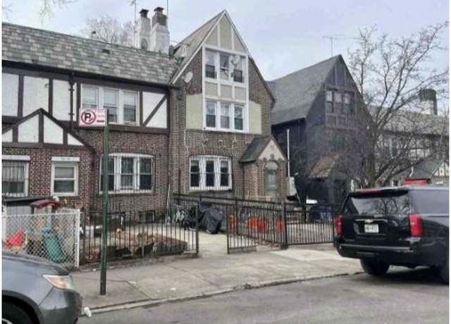 Property at 34-28 72nd St, Jackson Heights, NY 11372, 4 beds, 3 baths