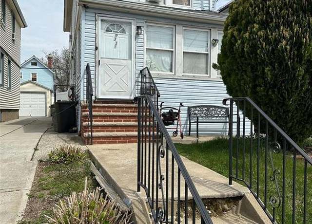 Property at 93-31 207th St, Queens Village, NY 11428, 2 beds, 2.5 baths