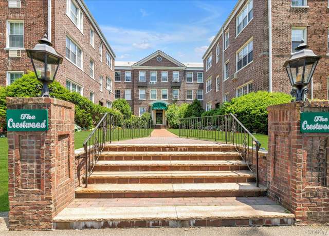 Property at 1 Meadow Dr Unit 3K, Woodmere, NY 11598, 2 beds, 1 bath