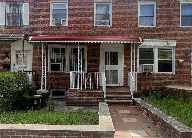 Property at 3316 Radcliff Ave, Bronx, NY 10469, 3 beds, 1.5 baths