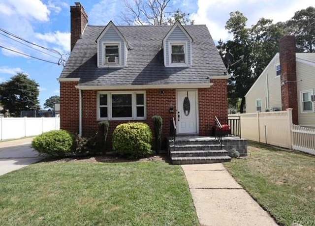 Property at 40 Wagner Ave, Roosevelt, NY 11575, 4 beds, 2 baths