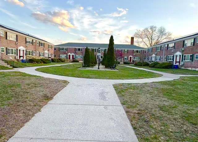 Property at 152-42 Melbourne Ave Unit 239B, Flushing, NY 11367, 1 bed, 1 bath