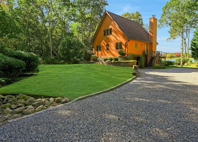 Property at 8095 Soundview Ave, Southold, NY 11971, 3 beds, 2 baths