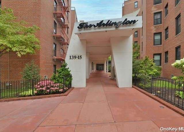Property at 139-15 83 Ave #239, Briarwood, NY 11435, 2 beds, 1 bath