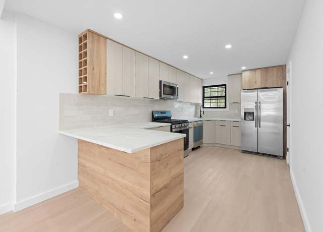 Property at 11623 141st St, Jamaica, NY 11436, 3 beds, 2.5 baths