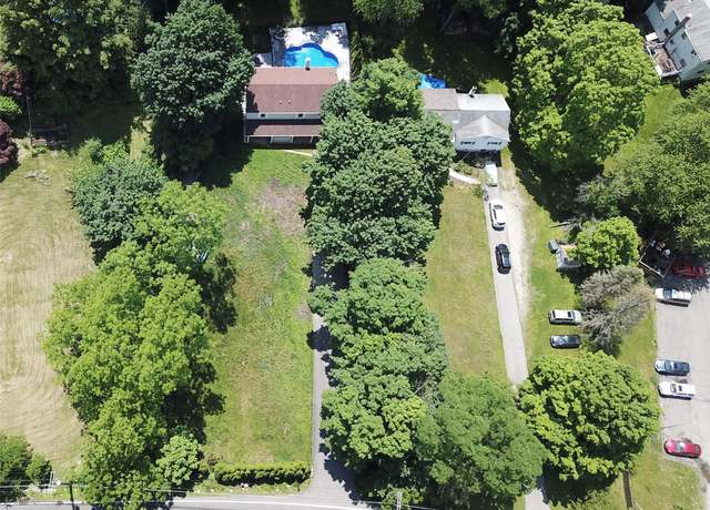 Property at 5 Red Mill Rd, Cortlandt Manor, NY 10567, 4 beds, 4 baths