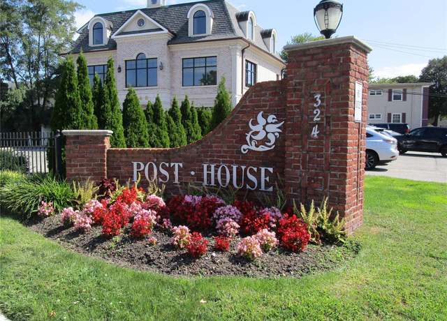 Property at 324 Post Ave Unit 4-H, Westbury, NY 11590, 1 bath