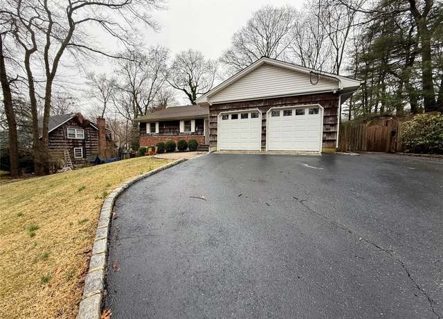 Property at 14 Merlin Ln, East Setauket, NY 11733, 4 beds, 2 baths