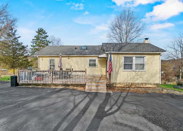 Property at 49 Lakeside Dr, New Windsor, NY 12553, 3 beds, 1 bath