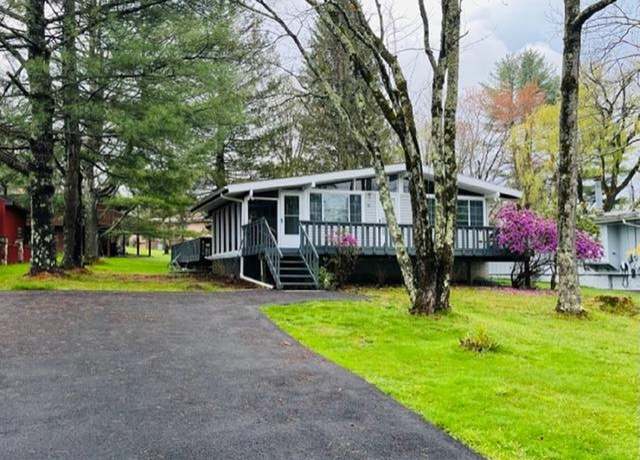 Property at 10 Donenfeld Dr, Kauneonga Lake, NY 12749, 3 beds, 1 bath
