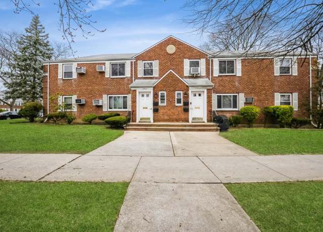 Property at 73-01 Little Neck Pkwy Unit 2H, Glen Oaks, NY 11004, 3 beds, 1 bath