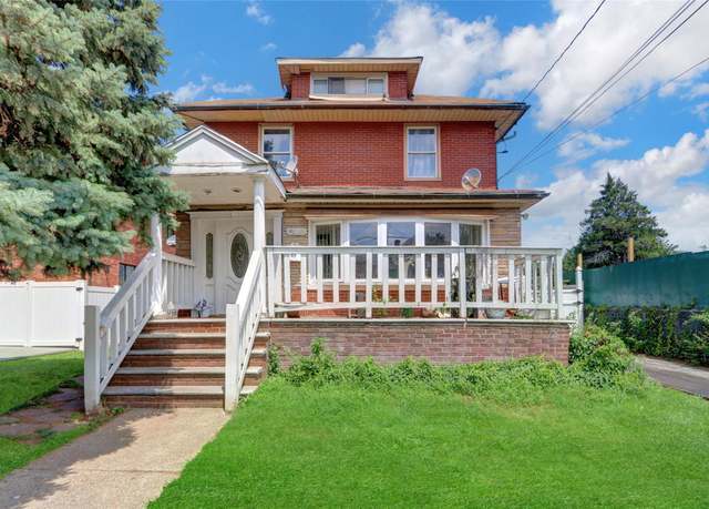 Property at 146-29 33rd Ave, Flushing, NY 11354, 5 beds, 3 baths