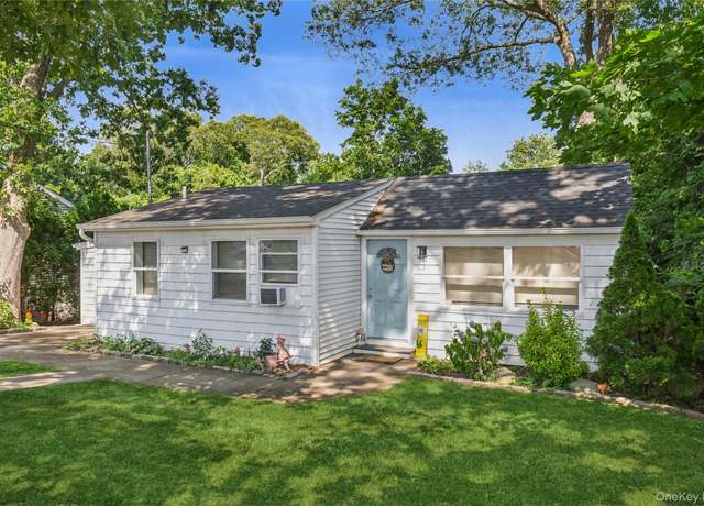 Property at 39 Gould Rd, Centereach, NY 11720, 3 beds, 2 baths
