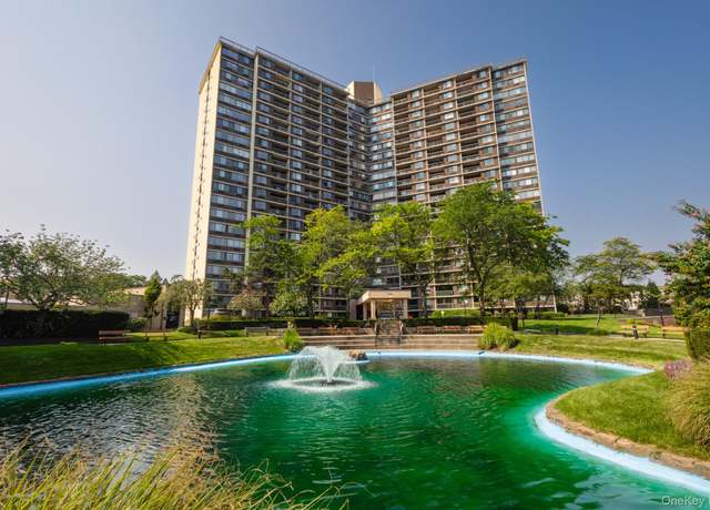 Property at 1 Bay Club Dr Unit 4N, Bayside, NY 11360, 1 bed, 1 bath