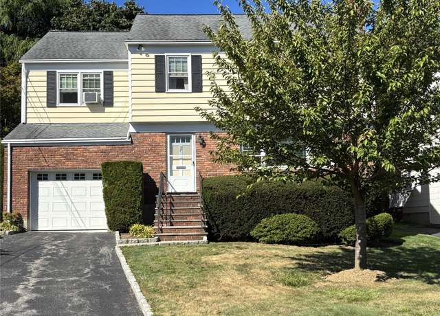 Property at 57 Overlook Rd, White Plains, NY 10605, 5 beds, 2.5 baths