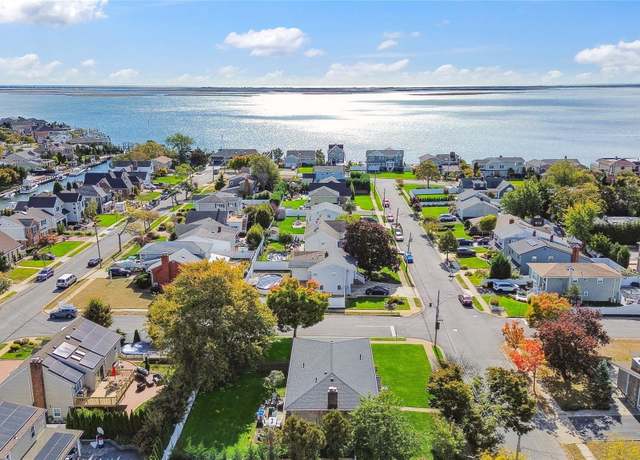 Property at 20 Deepwater Ave, Massapequa, NY 11758, 4 beds, 3 baths