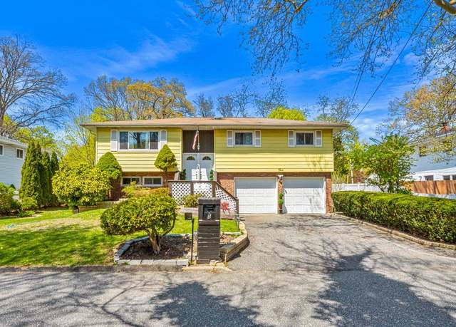 Property at 5 Lantern St, Huntington, NY 11743, 4 beds, 1.5 baths