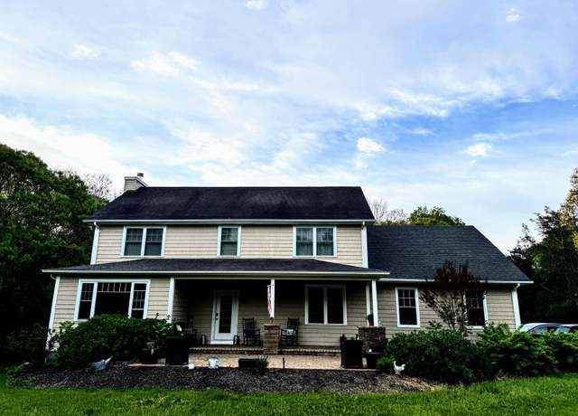 Property at 65 Phillips Ln, Aquebogue, NY 11931, 4 beds, 2.5 baths