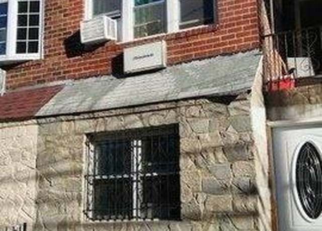 Property at 470 Beach 22nd St, Far Rockaway, NY 11691, 6 beds, 2.5 baths