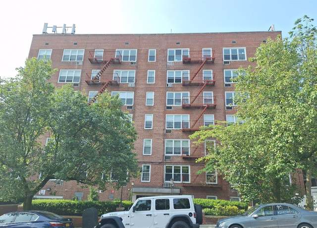 Property at 5730 Mosholu Ave Unit 6A, Bronx, NY 10471, 1 bed, 1 bath