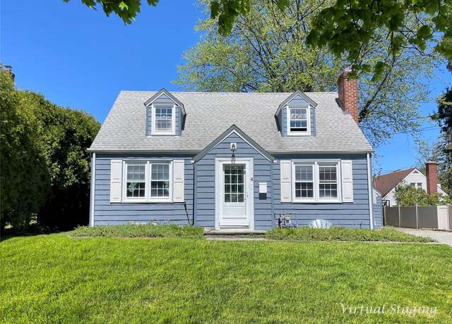 Property at 4 Walker Ave, Syosset, NY 11791, 3 beds, 1.5 baths