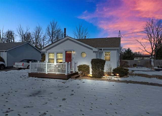 Property at 78 Lake Region Blvd, Monroe, NY 10950, 2 beds, 1 bath