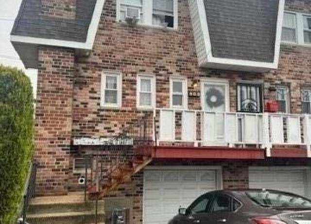 Property at 268 Beach 17th St #268, Far Rockaway, NY 11691, 3 beds, 2.5 baths