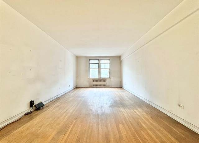 Property at 83-37 Saint James Ave Unit 3S, Elmhurst, NY 11373, 1 bed, 1 bath