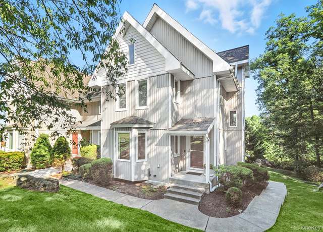 Property at 53 Corbin Hill Rd, Fort Montgomery, NY 10922, 2 beds, 2.5 baths