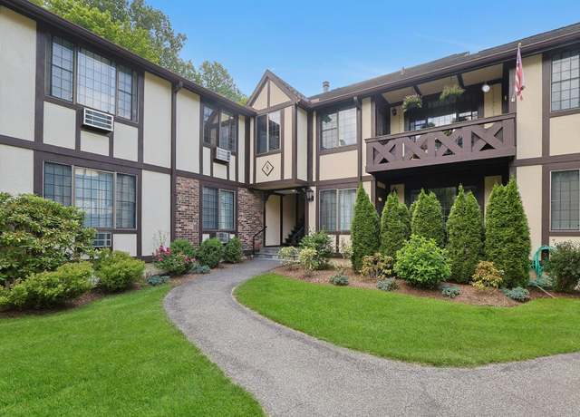 Property at 8 Foxwood #5, Pleasantville, NY 10570, 2 beds, 1.5 baths