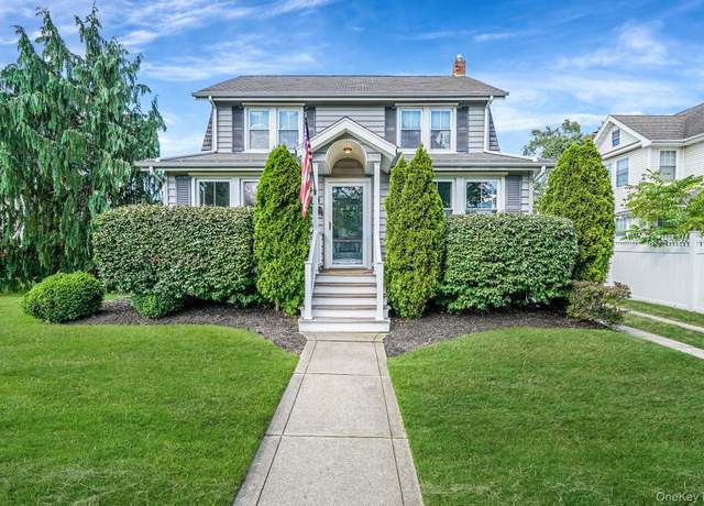 Property at 137 Carman St, Patchogue, NY 11772, 3 beds, 2 baths