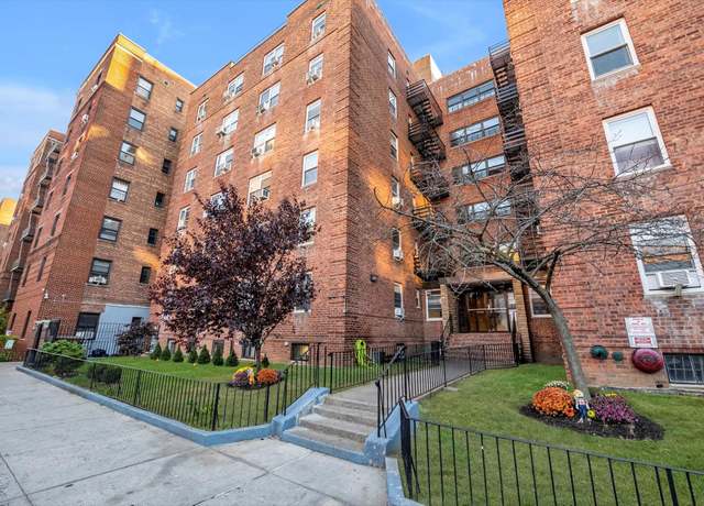 Property at 6474 Saunders St Unit 4A, Rego Park, NY 11374, 1 bed, 1 bath