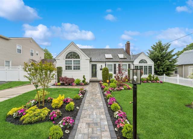 Property at 694 The Fenway, Baldwin, NY 11510, 4 beds, 4 baths
