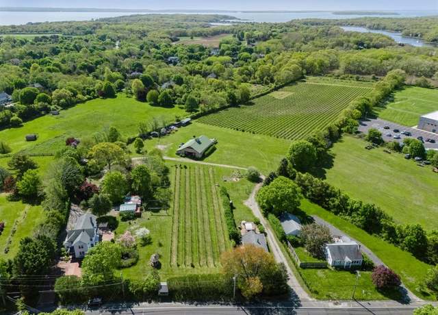 Property at 35950 Main Rd, Cutchogue, NY 11935