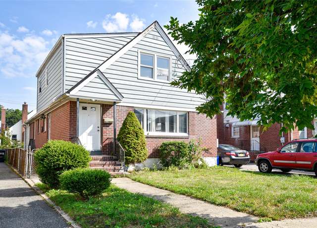 Property at 1305 Belmont Ave, New Hyde Park, NY 11040, 4 beds, 3 baths