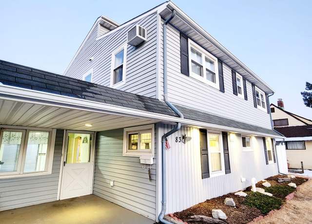 Property at 83 Hardy Ln, Westbury, NY 11590, 5 beds, 3 baths