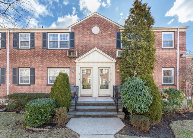 Property at 69-21 215th St Unit A, Oakland Gardens, NY 11364, 1 bed, 1 bath