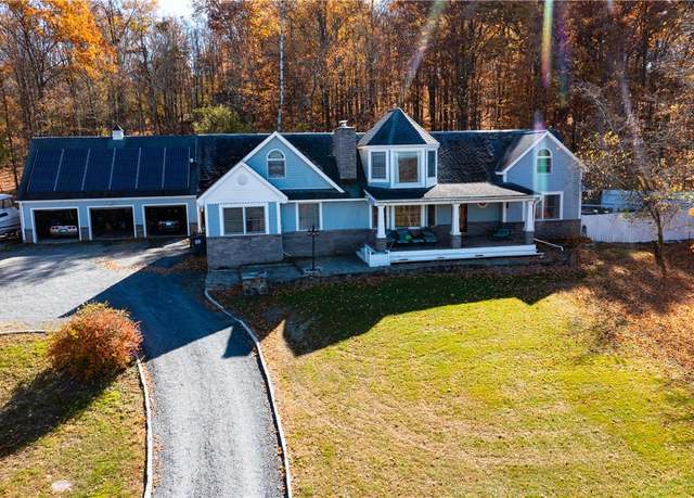 Property at 256 Ridge Rd, Campbell Hall, NY 10916, 4 beds, 2.5 baths