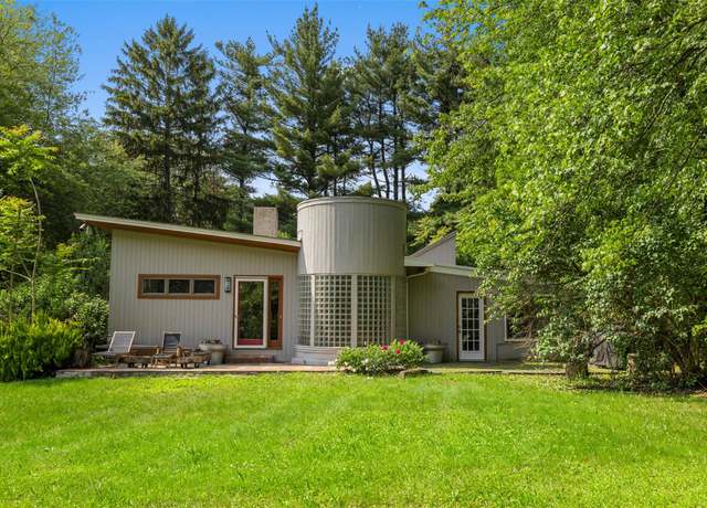 Property at 15 Relyea Ter, Wappingers Falls, NY 12590, 3 beds, 2.5 baths