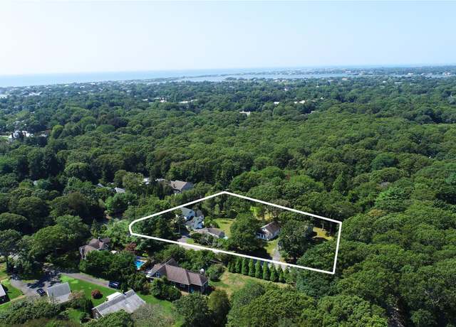 Property at 39 & 41 Foster Rd, Quogue, NY 11959, 5 beds, 3.5 baths