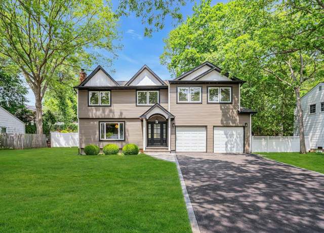 Property at 153 Cornell Dr, Commack, NY 11725, 4 beds, 2.5 baths
