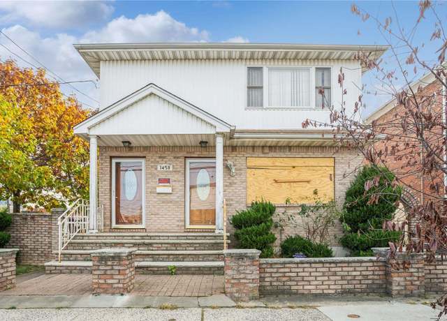 Property at 1458 Blake Ave, Brooklyn, NY 11208, 4 beds, 1 bath