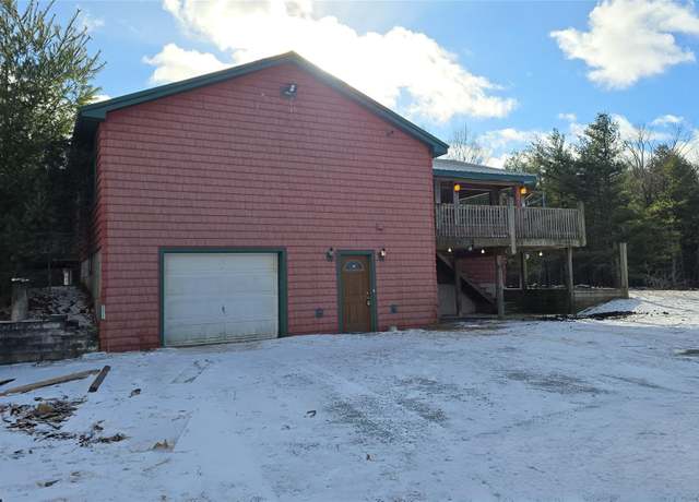 Property at 290 Hilltop Rd, Monticello, NY 12701, 3 beds, 2 baths