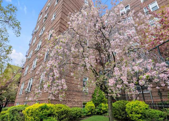 Property at 8801 35th Ave Unit 4H, Jackson Heights, NY 11372, 1 bath