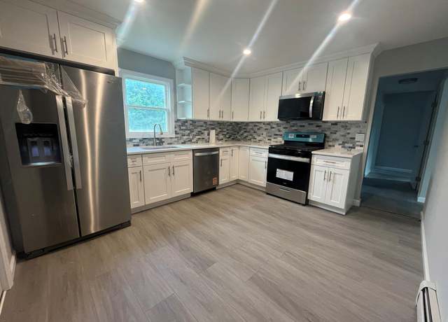 Property at 57 Doud St, Farmingdale, NY 11735, 4 beds, 2 baths